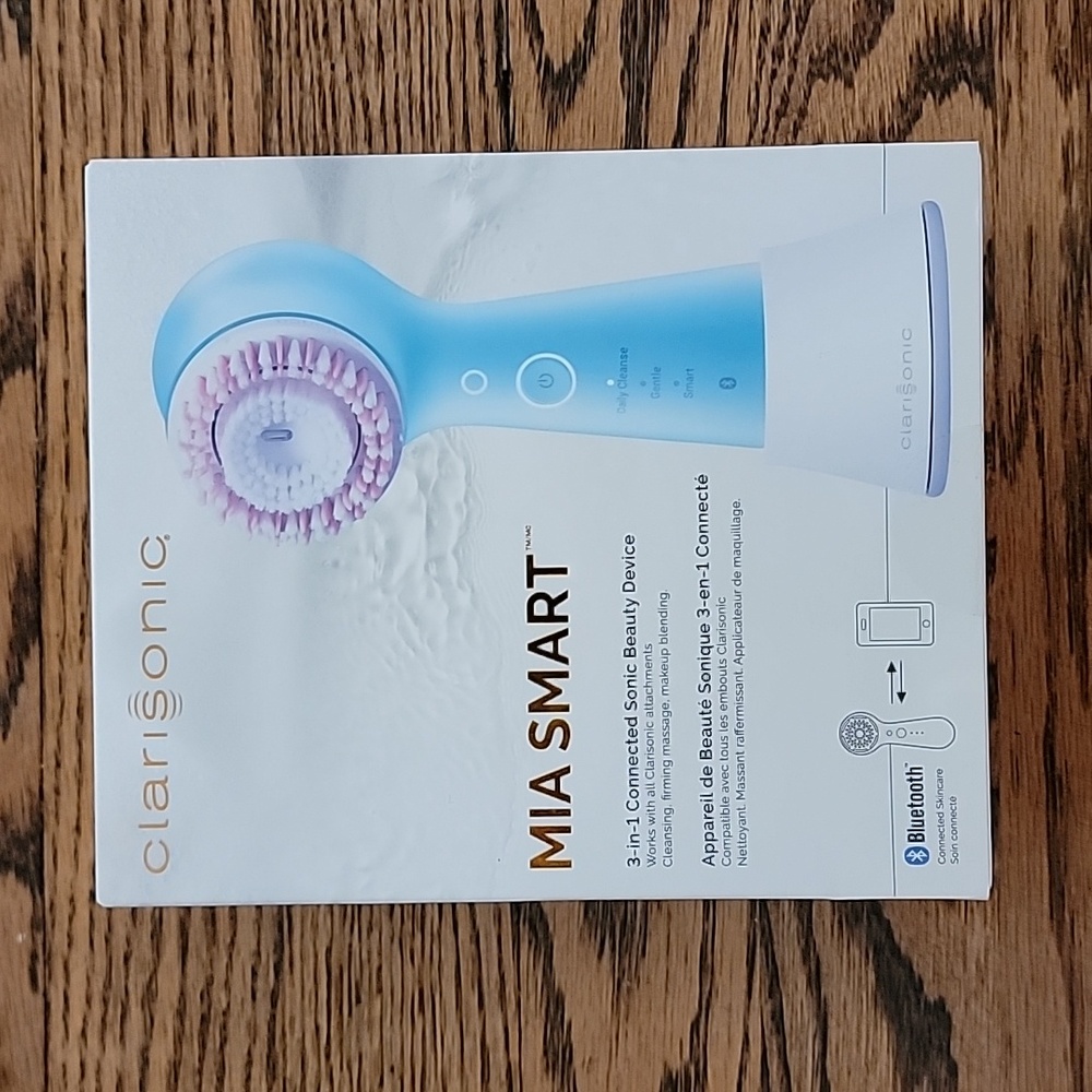 NIB clarisonic MIA SMART
